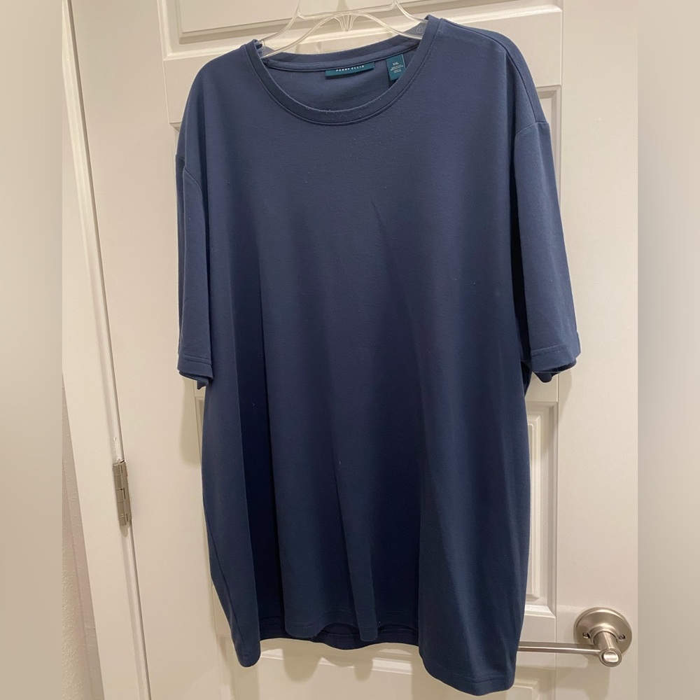 Perry Ellis T